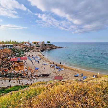 Villa Angel - Exotic Villa 200M From Beach Paralímni Kültér fotó