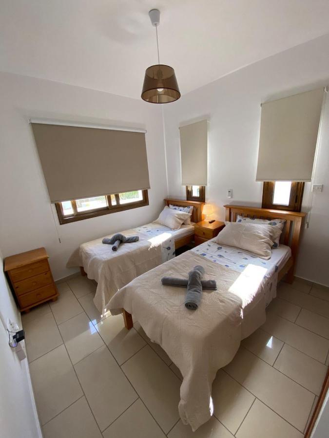 Villa Angel - Exotic Villa 200M From Beach Paralímni Kültér fotó