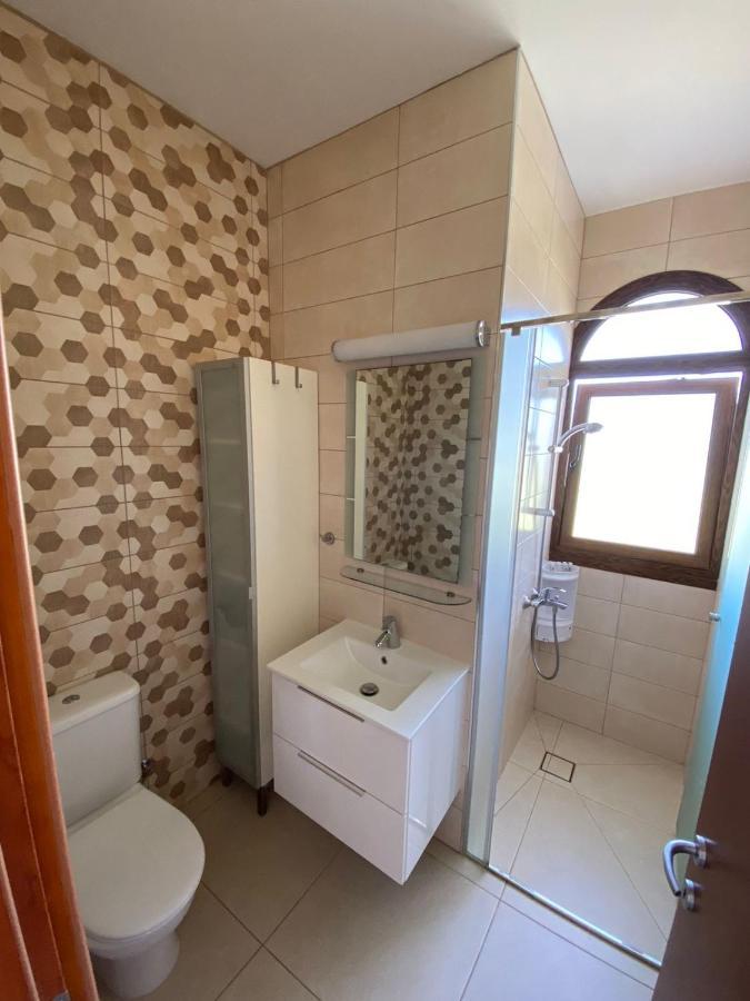 Villa Angel - Exotic Villa 200M From Beach Paralímni Kültér fotó